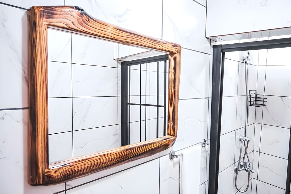 Comfort Villa, Mountain View | Bathroom | Shower, hair dryer, towels, soap