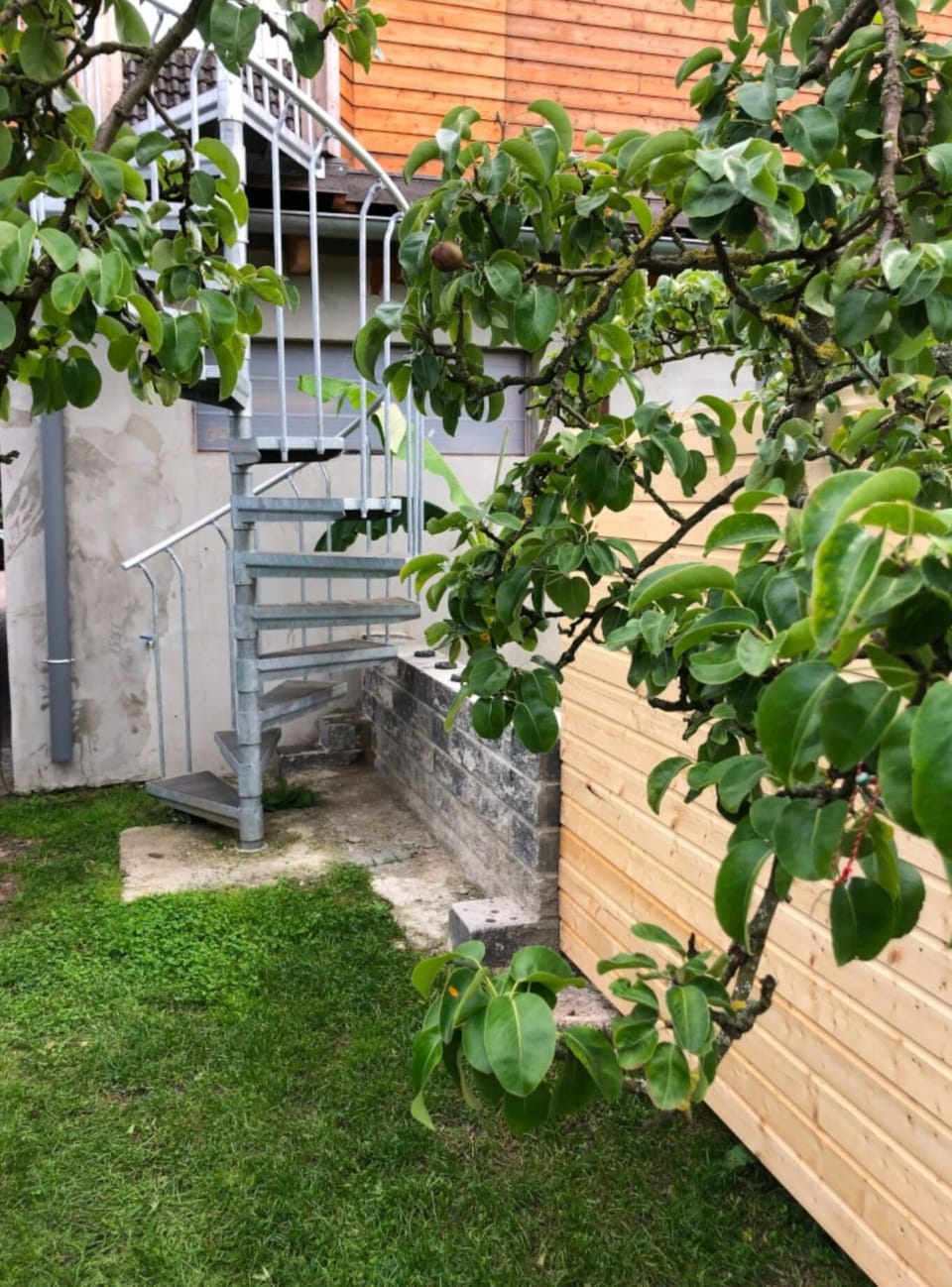 Apartment | Garden
