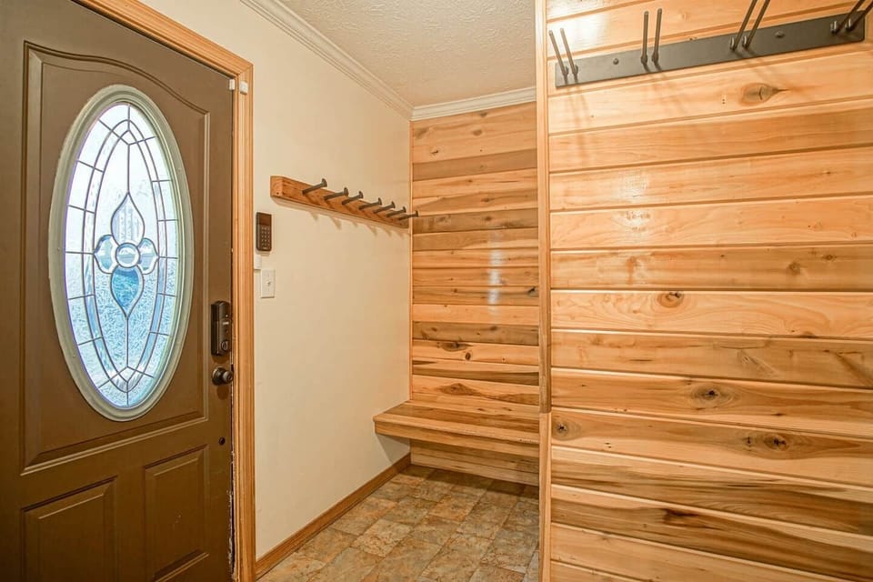 Elevation Vacation Rentals- Deer Path