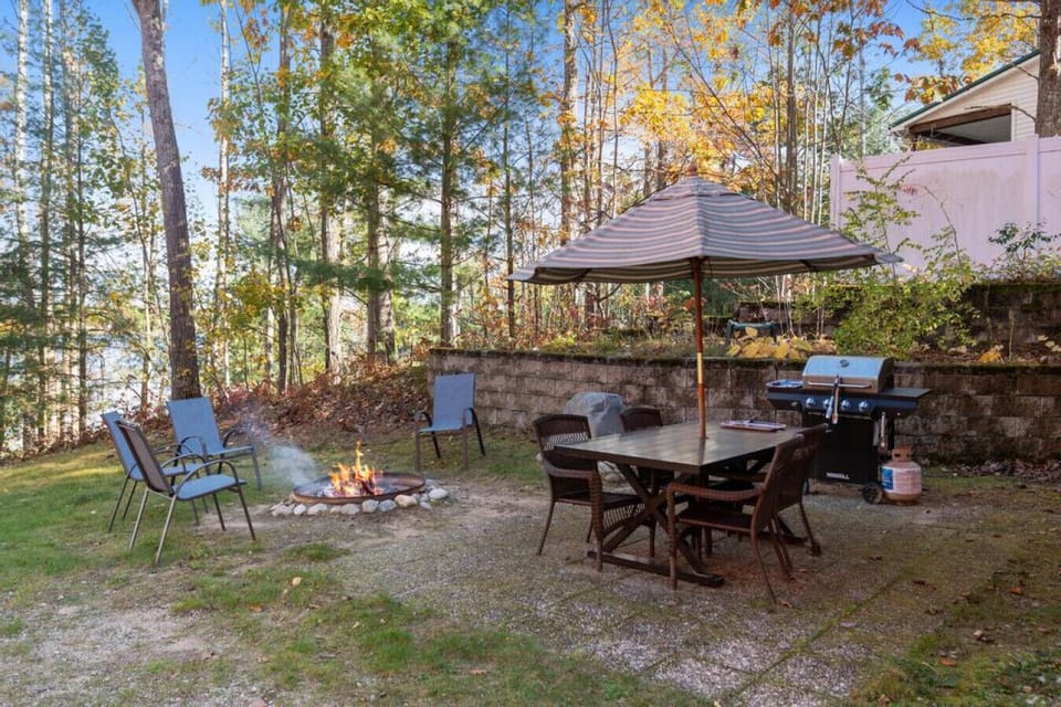 Outdoor Fire Pit | Cozy Gathering Space