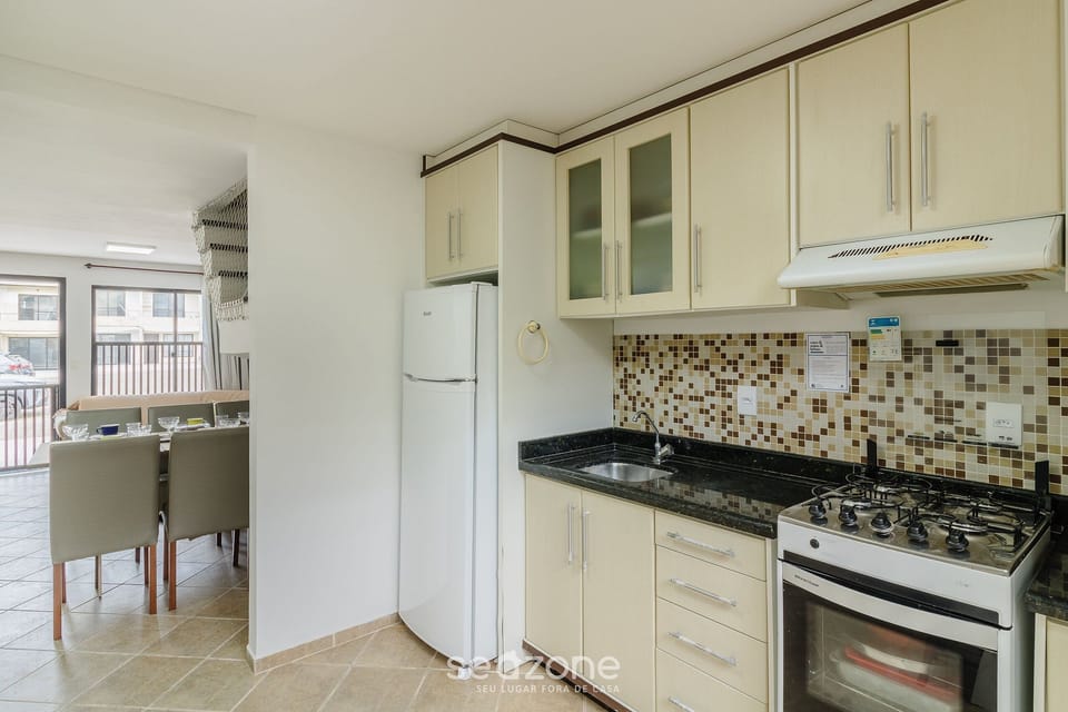 Basic Villa | Private kitchen | Cookware/dishes/utensils