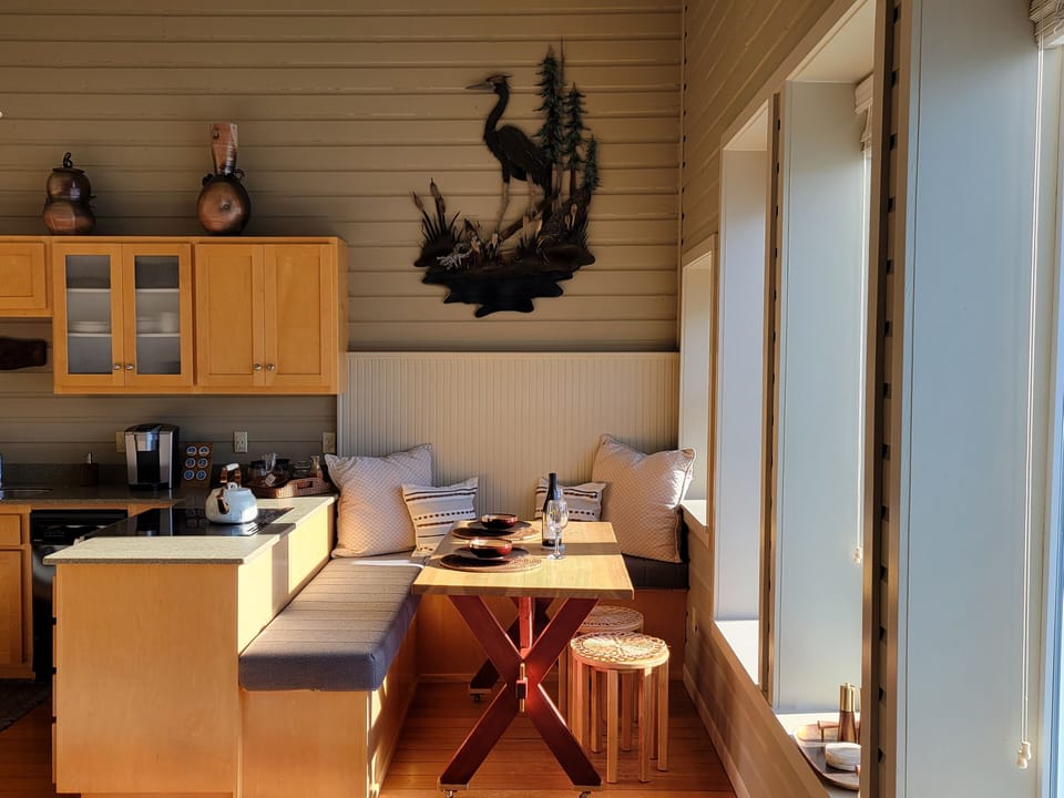 Dinette Area