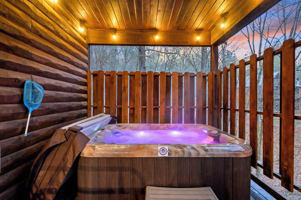 Hot tub fits 4, has jets and lights. Pool towels provided