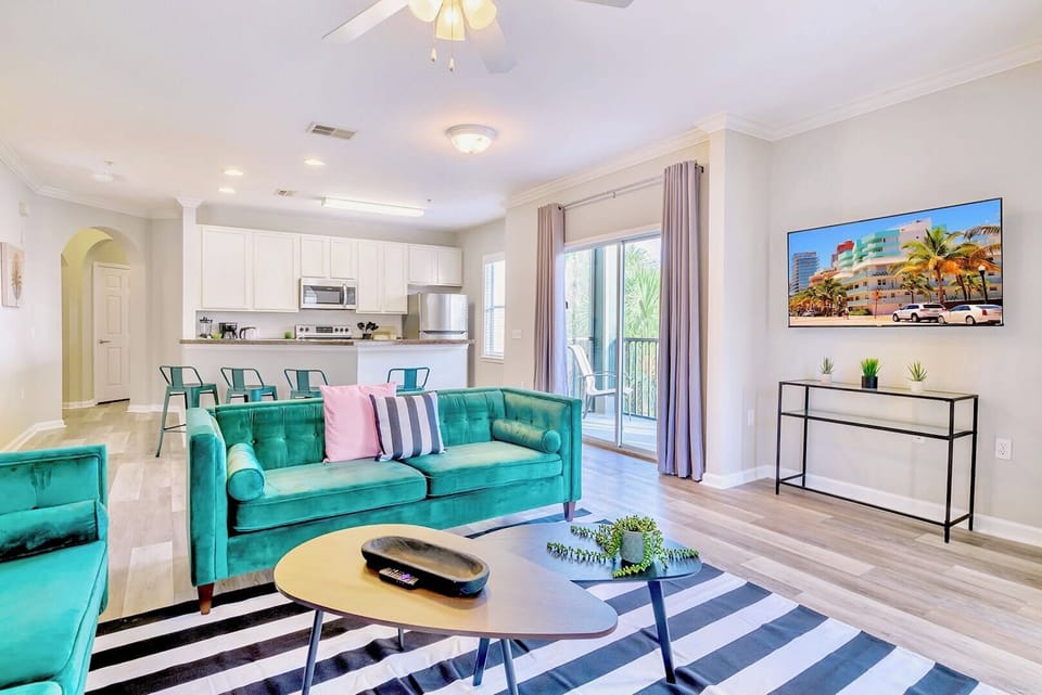 Apartment (3 Bedrooms) | Front of property