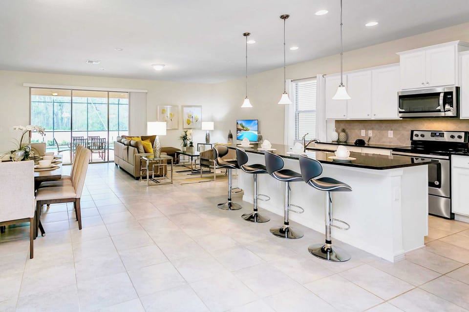 House (Multiple Bedrooms) | Interior