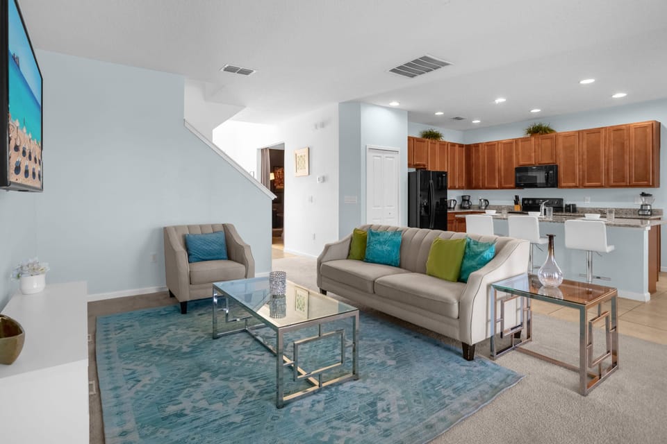 House (5 Bedrooms) | Interior