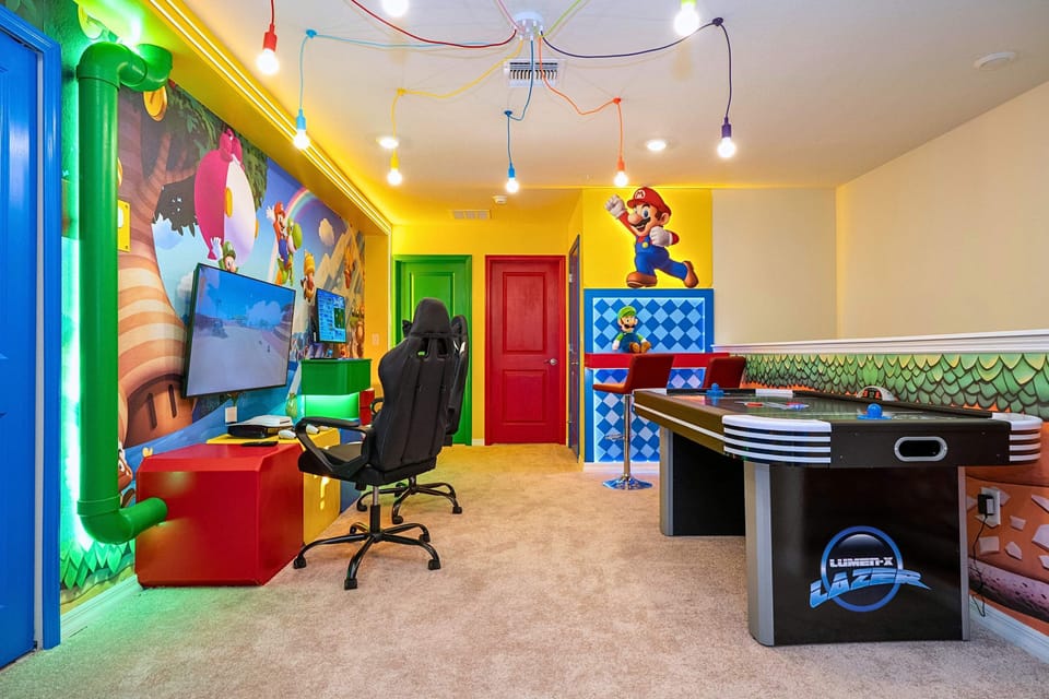 Upstay Family Fun 5BR Retreat w Pool & Games Room Cottage in Four Corners