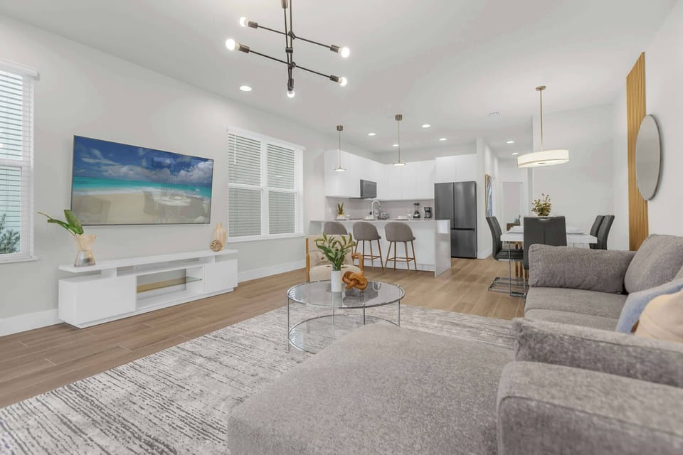 Villa (4 Bedrooms) | Front of property