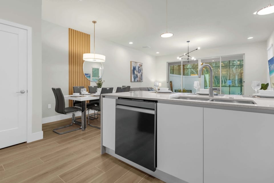 Villa (4 Bedrooms) | Interior