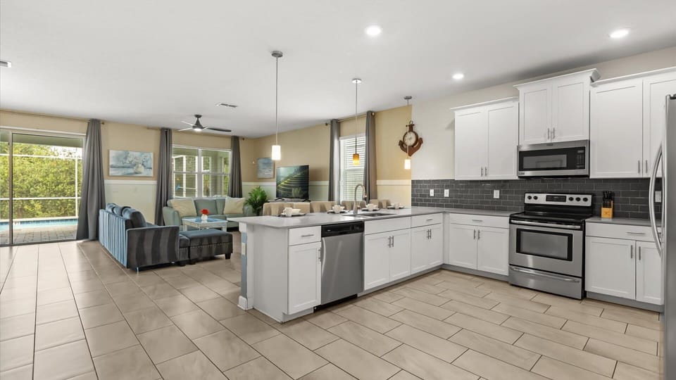 House (Multiple Bedrooms) | Interior