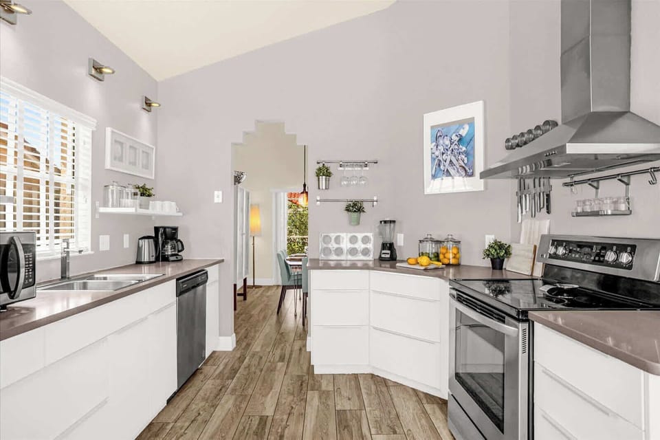 House (4 Bedrooms) | Interior