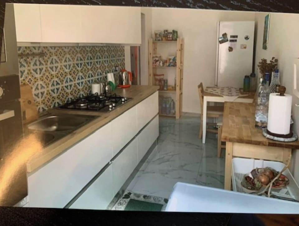 KITCHEN 2 ORIGINAL