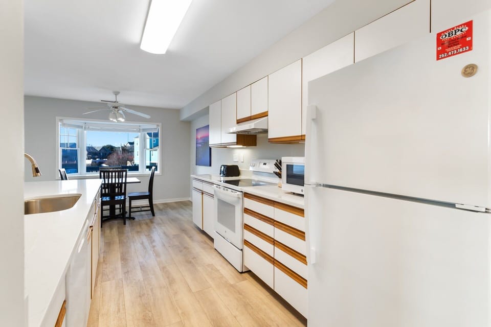 Kitchen – Fully equipped kitchen with everything needed for vacation cooking.