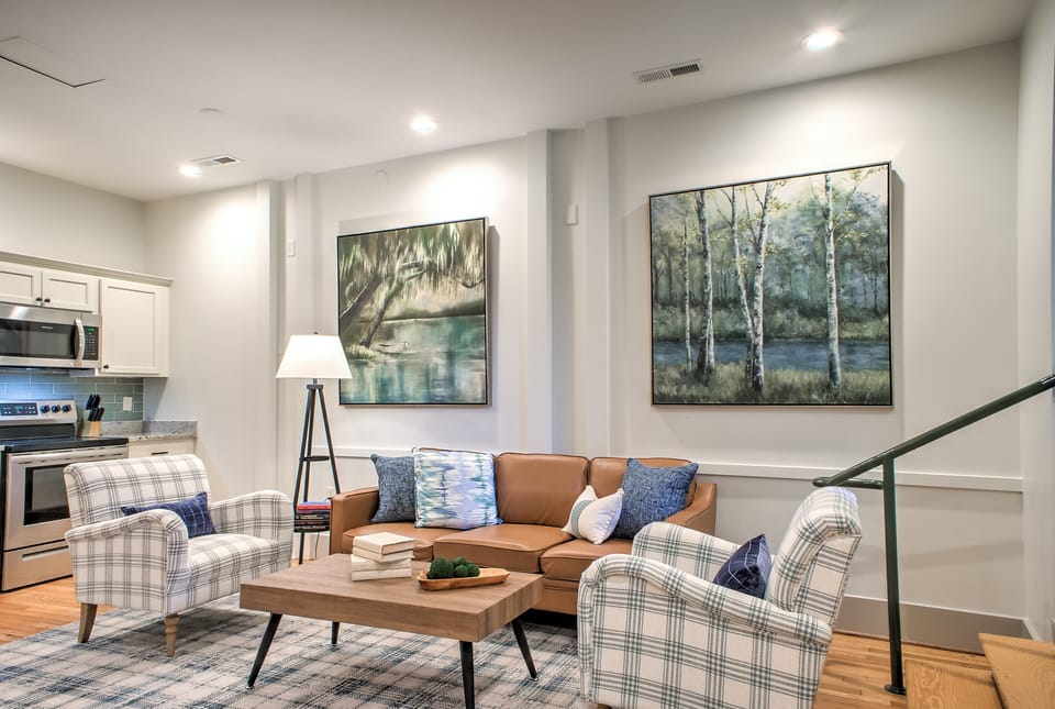 Open Kitchen & Living Area