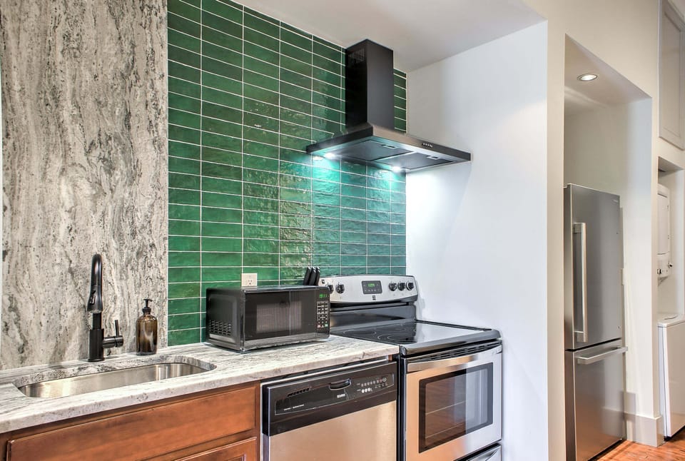 Kitchenette