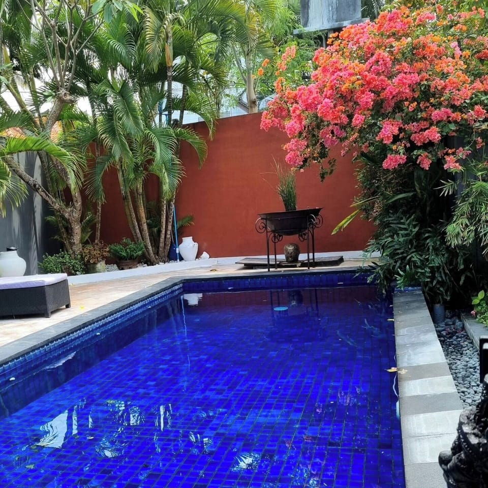 Comfort Villa, Private Pool, Garden View | Pool | Outdoor pool, sun loungers
