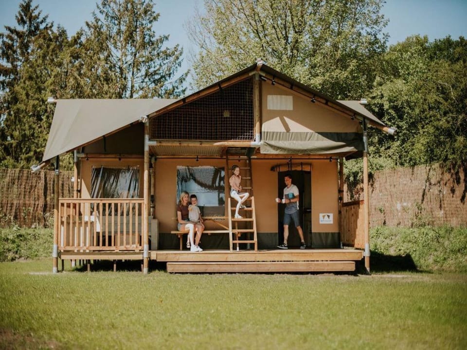 House | Property grounds