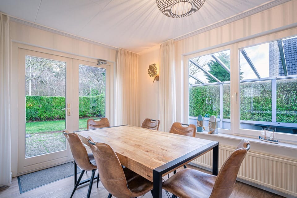 House | Dining