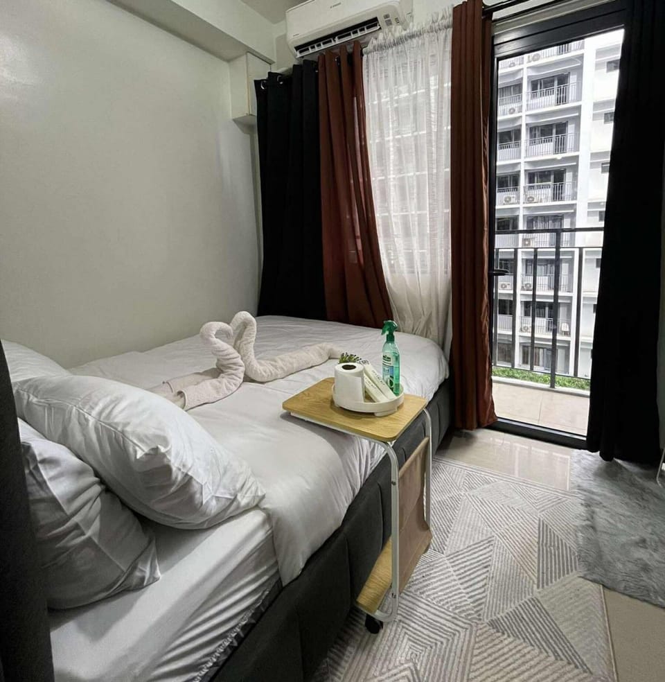 Signature Condo, 1 Bedroom, Balcony, Pool View | In-room safe, individually decorated, individually furnished, free WiFi
