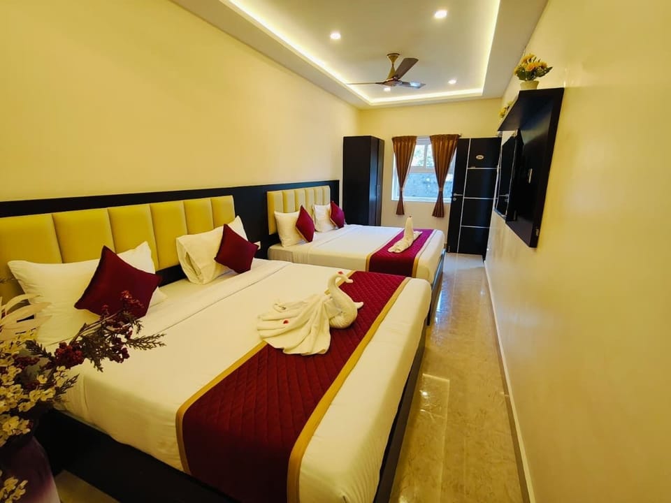 Deluxe Quadruple Room | Egyptian cotton sheets, premium bedding, free WiFi, bed sheets