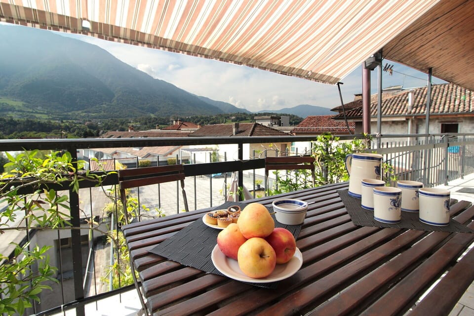 Autumn, Balcony / Terrace / Patio, Spring, Summer