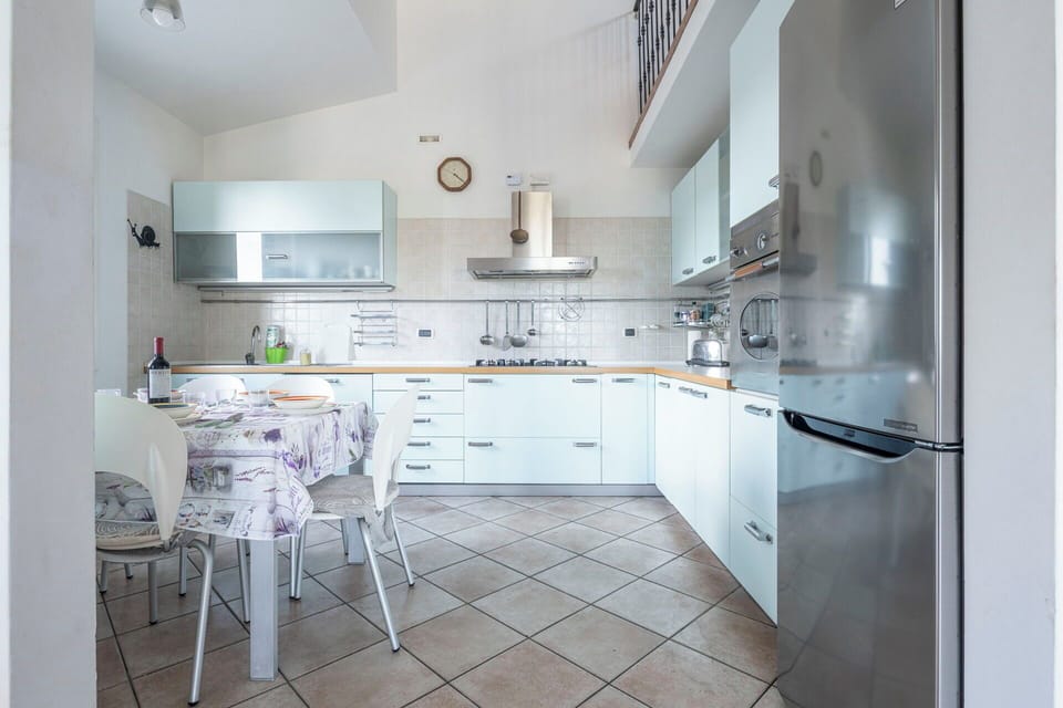 Autumn, Kitchen, Spring, Summer