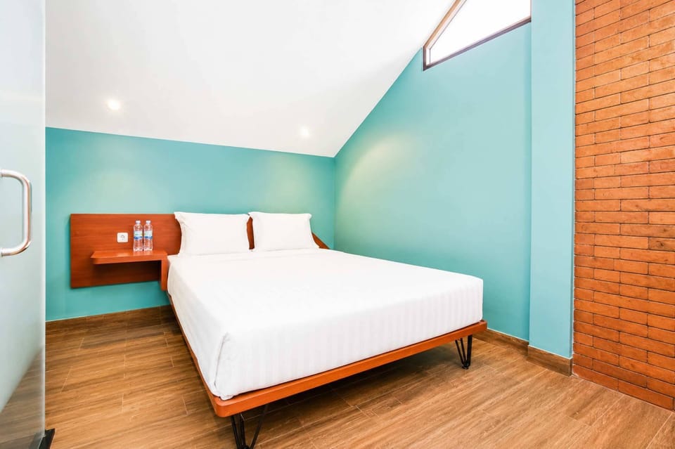 Basic Room, 1 Double Bed, Non Smoking | WiFi (free)