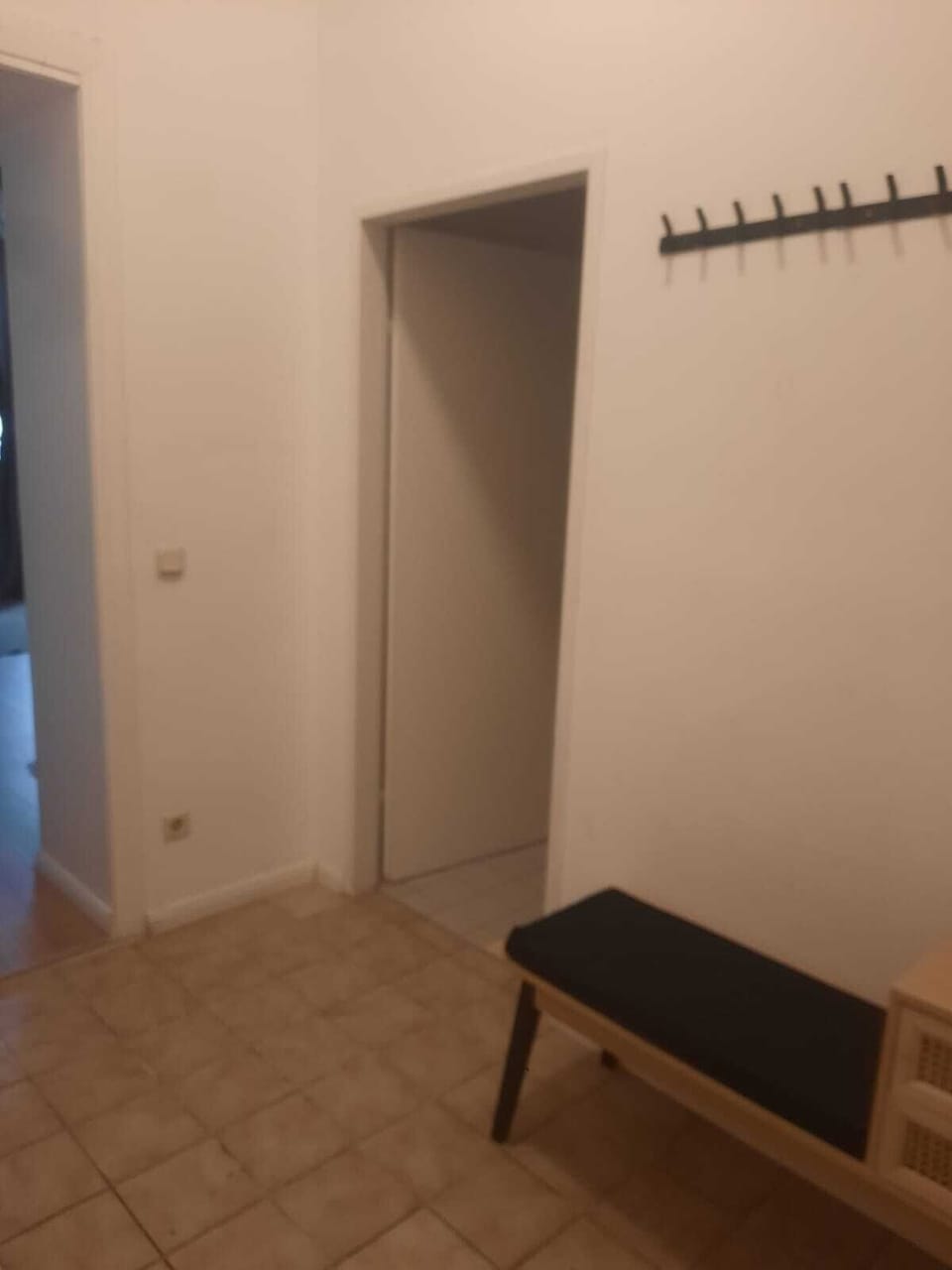 Basic Apartment | Interior