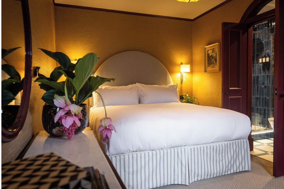 Deluxe Double Room | In-room safe, laptop workspace, blackout drapes, free WiFi