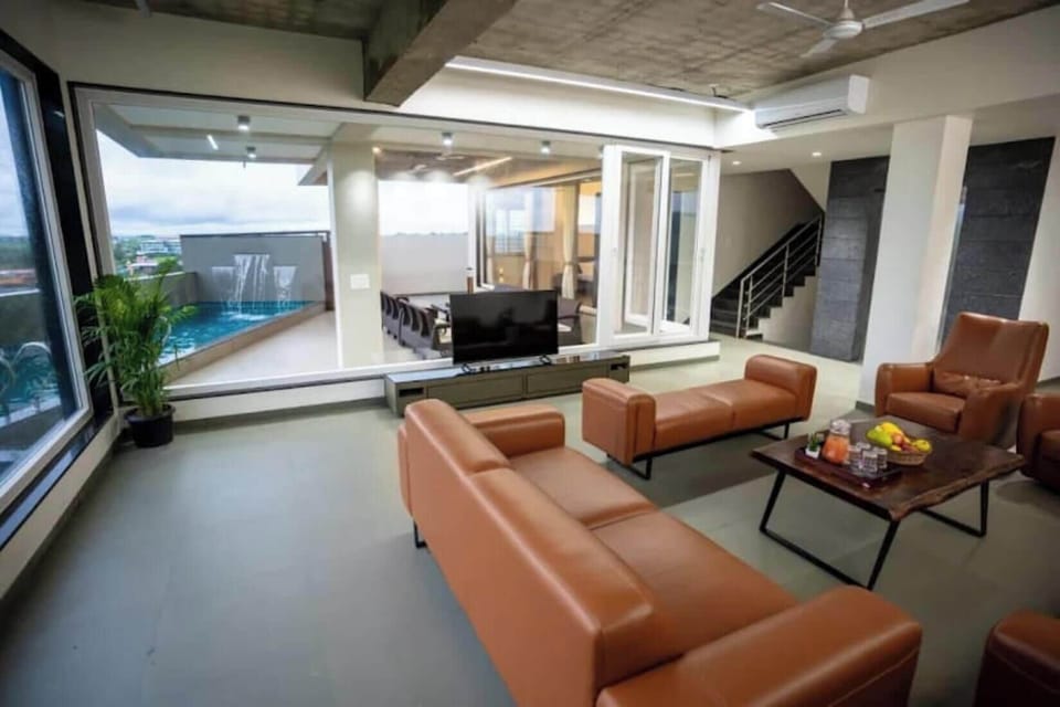 Villa | Living area