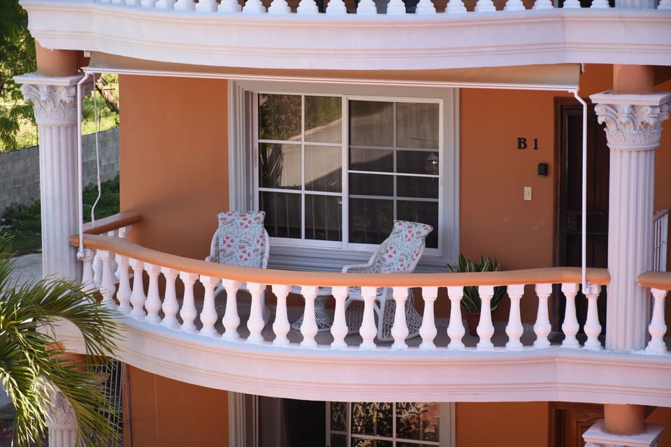 porch/terrace