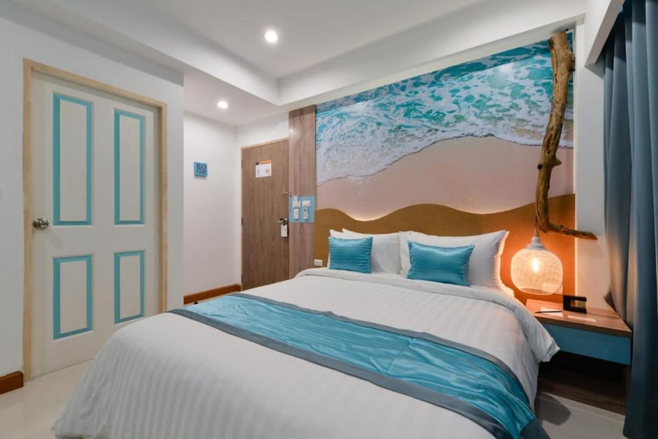 In-room safe, laptop workspace, cribs/infant beds, free WiFi