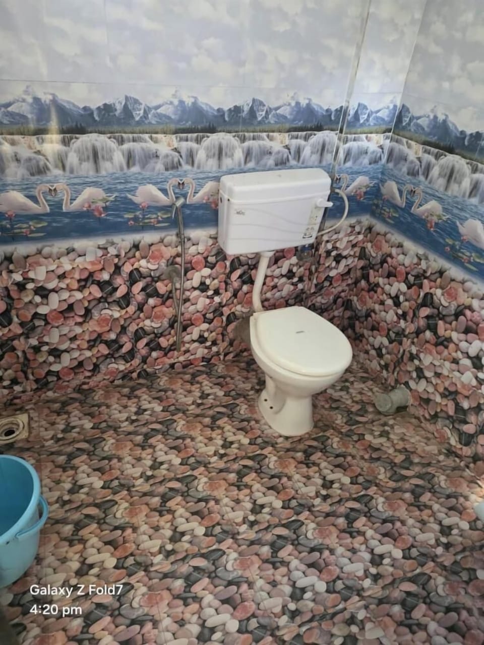 Free toiletries, towels, soap, shampoo