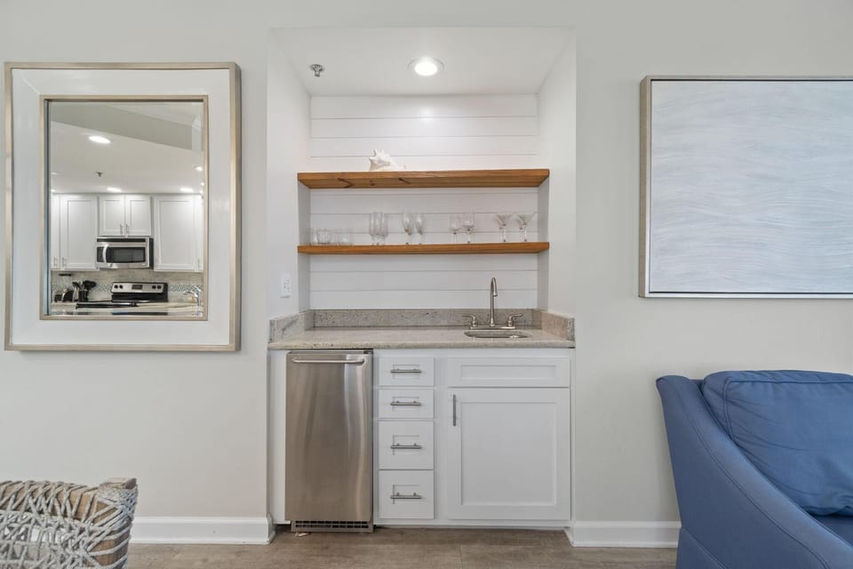 Condo, Multiple Beds (Enclave 607) | Interior