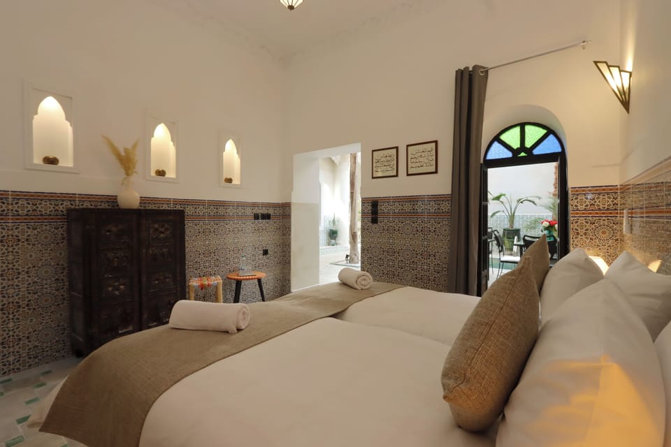 Standard Double Room, Courtyard View | In-room safe, blackout drapes, soundproofing, free WiFi