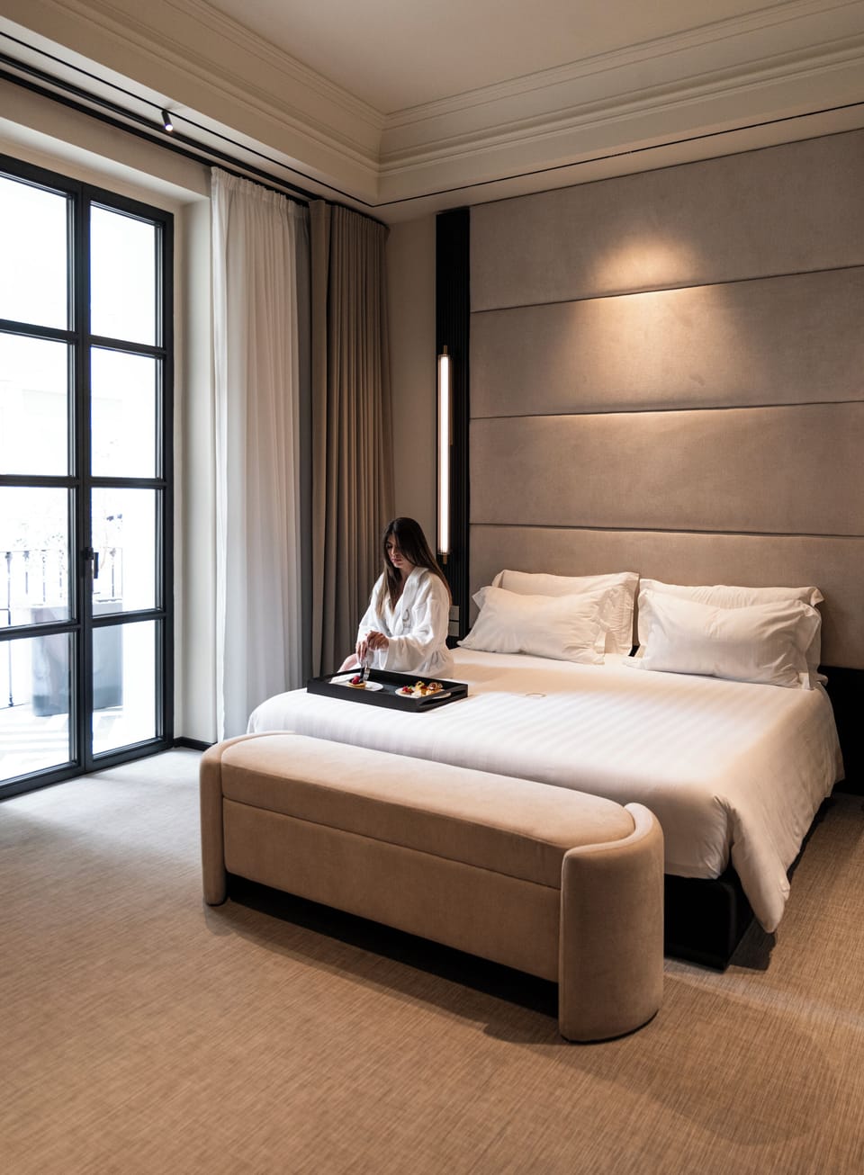 Luxury Suite, Balcony | Frette Italian sheets, premium bedding, down comforters