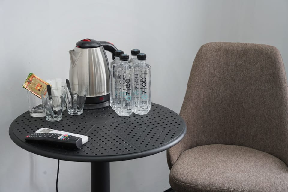 Economy Single Room | In-room safe, desk, laptop workspace, iron/ironing board (on request)