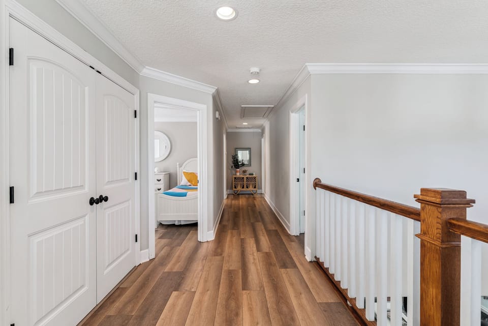 The Turtle's Nest - Upstairs Landing