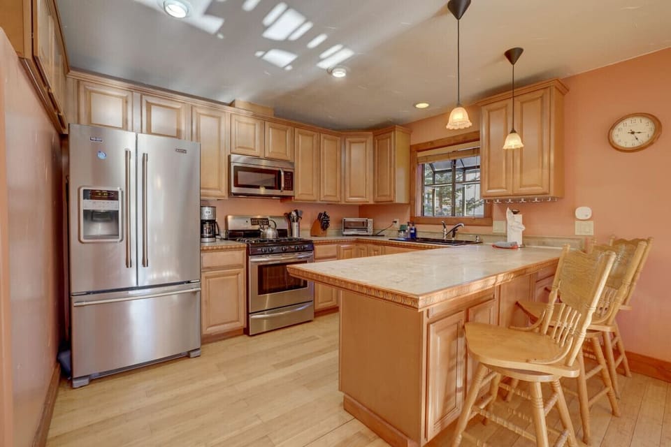 Fully stocked kitchen