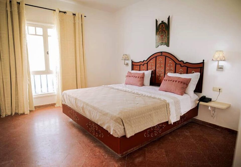 Double or Twin Room | In-room safe, free WiFi