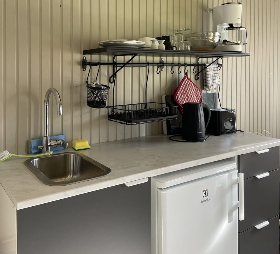 Cabin 19 - non-smoking - pets allowed | Private kitchen