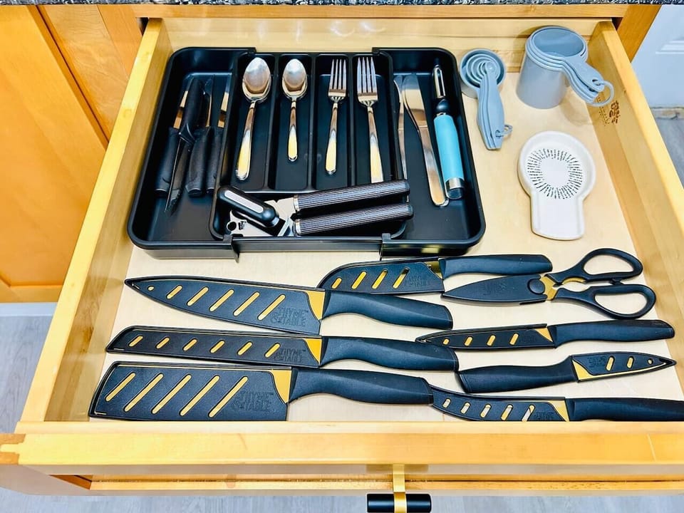 Cooking utensil