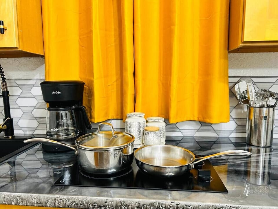 Pots and pan