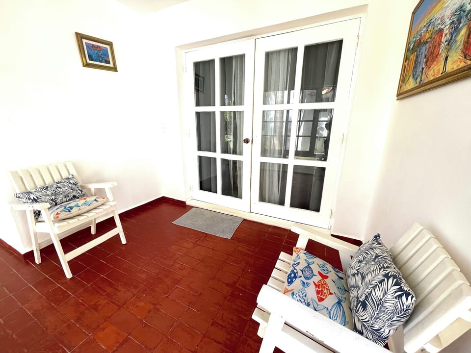 Standard Villa, 1 Bedroom, Garden Area | Living area | 32-inch LCD TV with cable channels