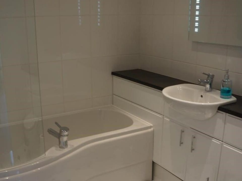 Double Room, Ensuite | Bathroom