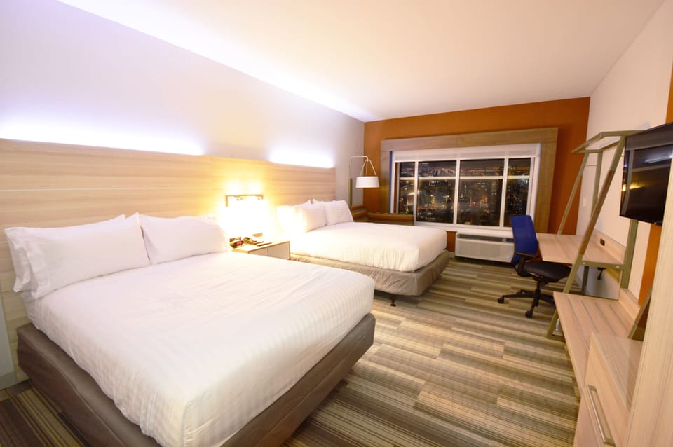 In-room safe, desk, soundproofing, iron/ironing board