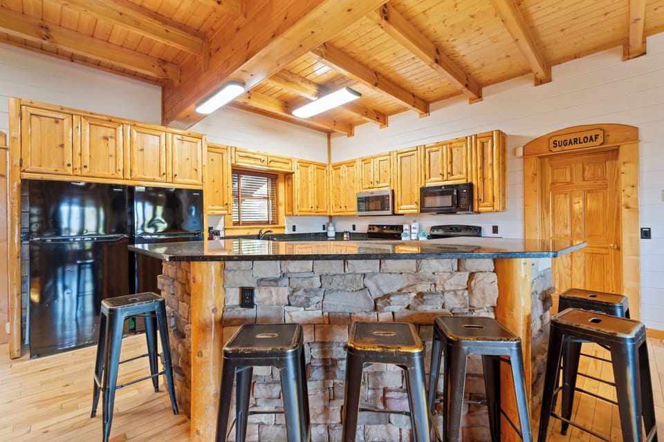 Fully equipped kitchen for all of your cooking needs!
