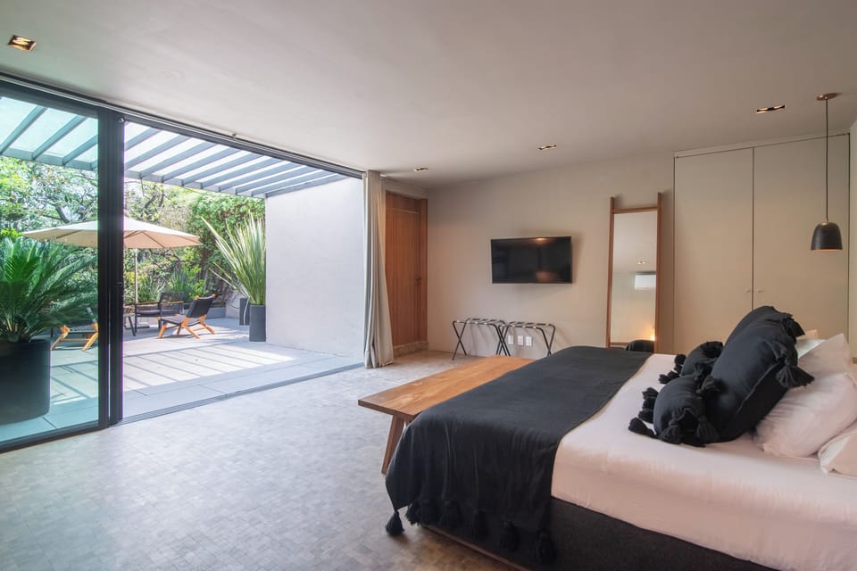 Deluxe Double Room, 1 King Bed, Terrace | In-room safe, blackout drapes, iron/ironing board, WiFi (free)