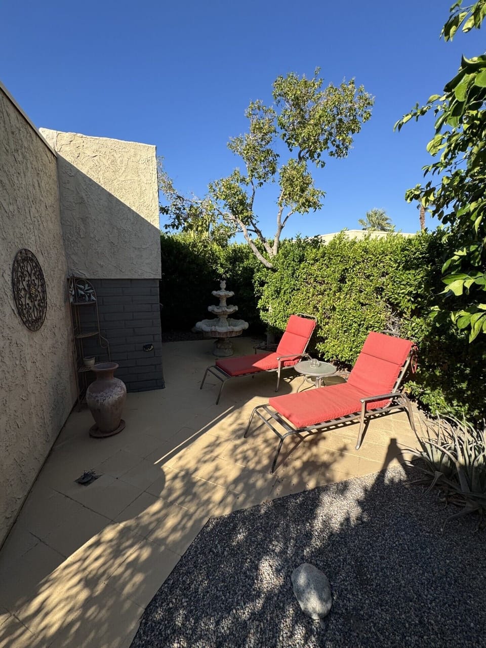 outdoor private lounge area