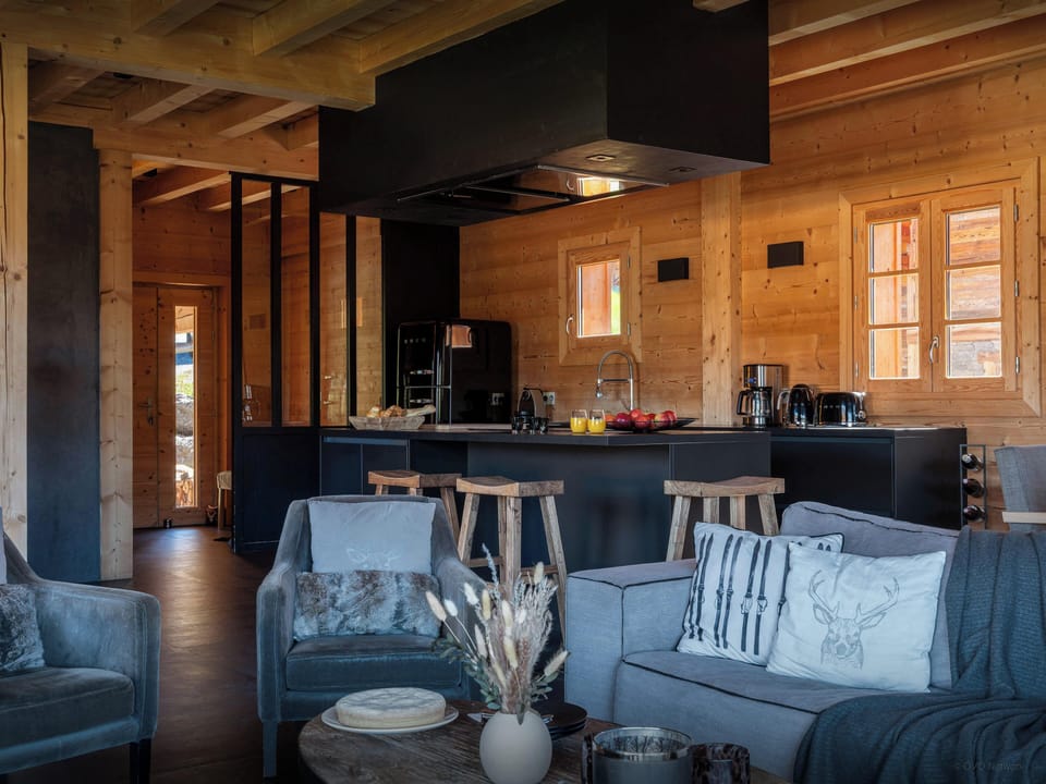 Living room/kitchen